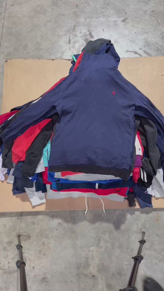 BULK 202 - 50 SWEATS MIX SMALL SIZE