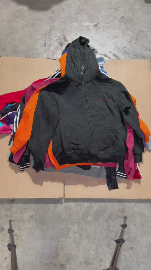 BULK 198 - 37 SWEATS MIX SMALL SIZE