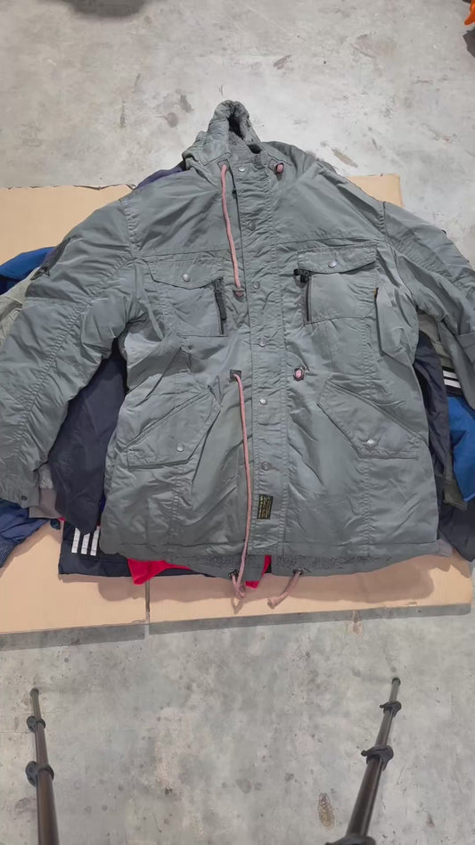 BULK 196 - 24 Vestes mix