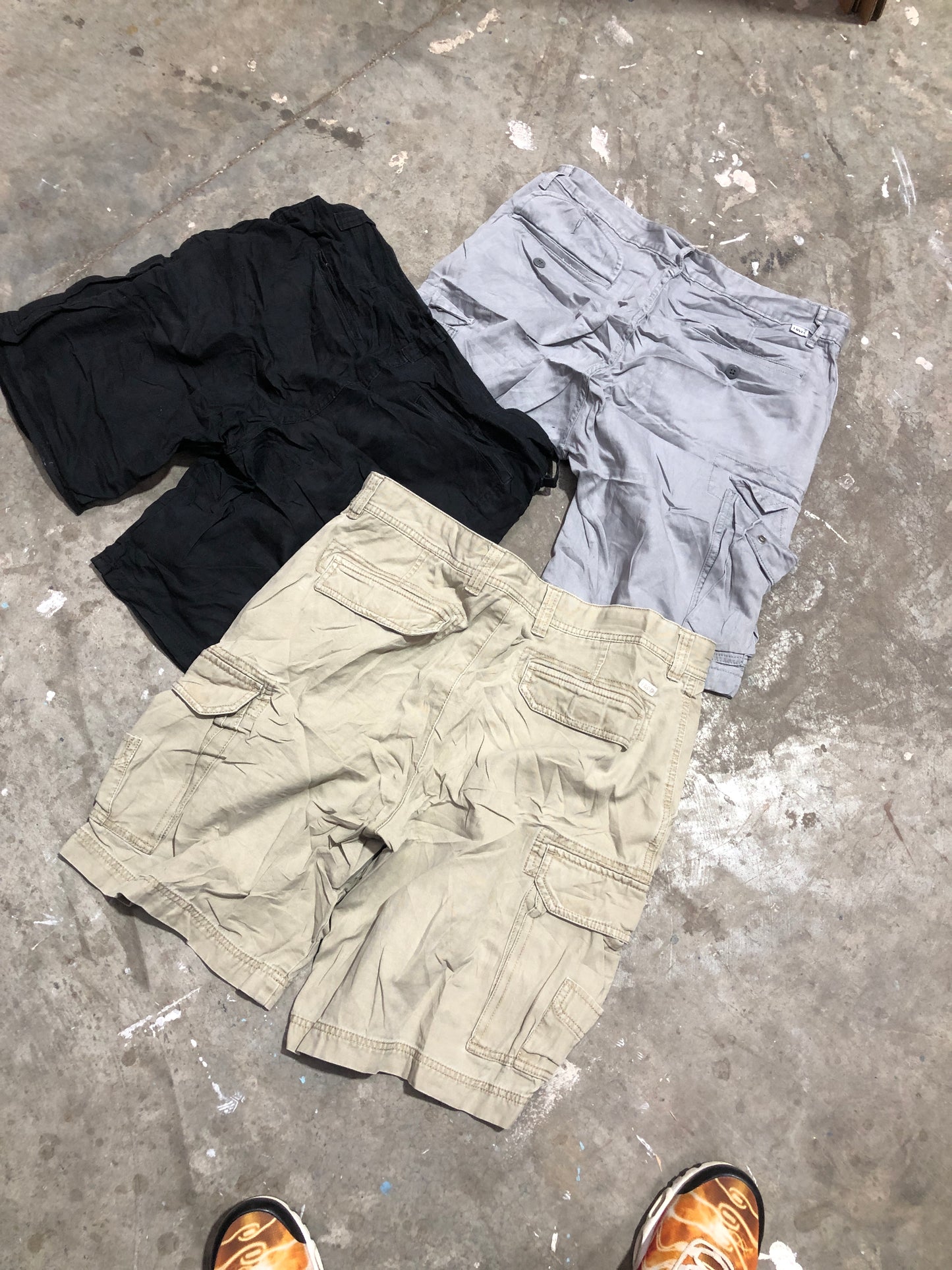 BOX VINTAGE - X25 MIX SHORT CARGO