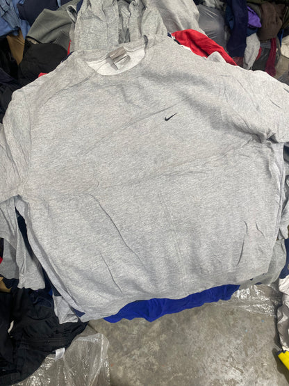 BOX VINTAGE - x25 NIKE SWEAT HOODIES