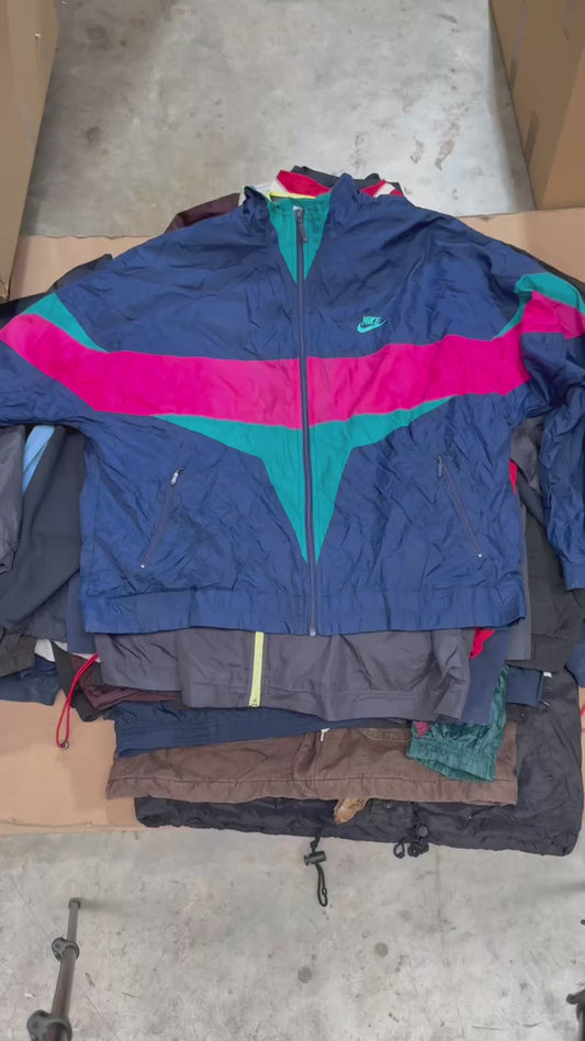 BULK 301 - 31 VESTES MIX