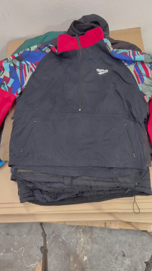 BULK 341 - 20 VESTES MIX