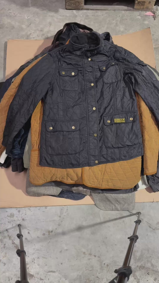 BULK 166 - 30 Vestes Barbour