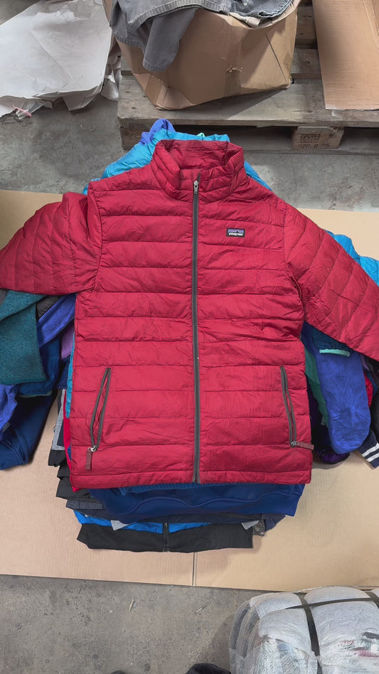 BULK 1 - 52 VESTES TNF PATAGONIA